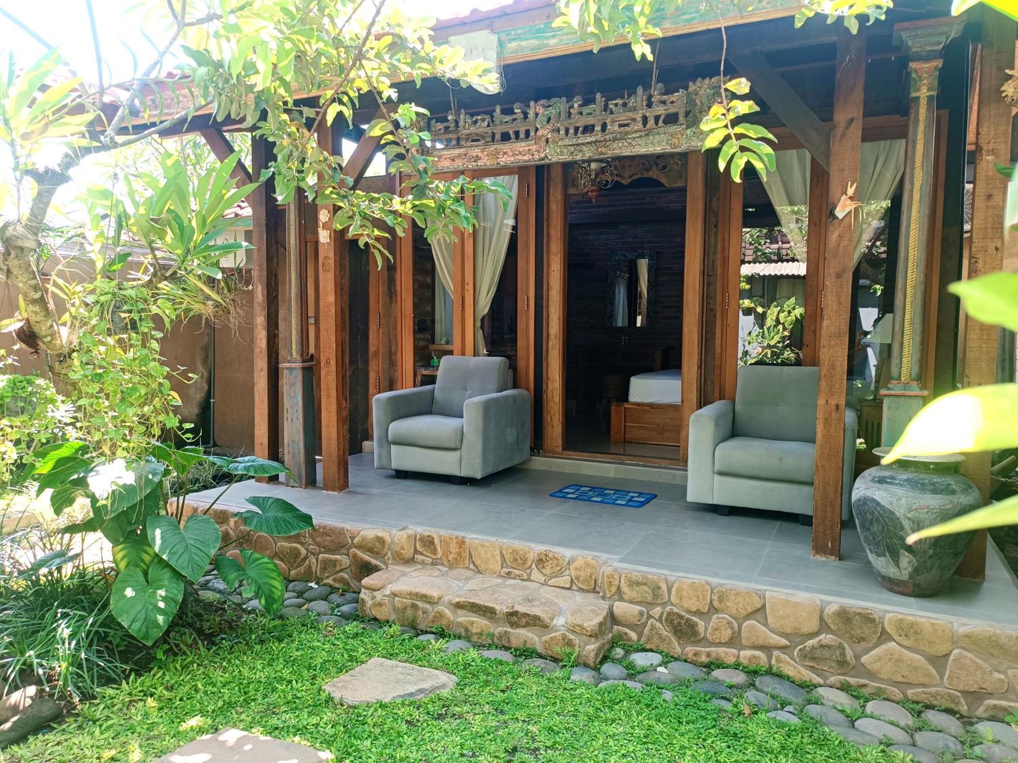 Katang - Katang Guest House Denpasar  Exterior photo